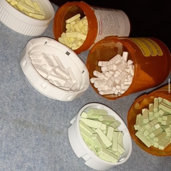 The random seller, the master trader…the junkman - Picture 10 of 16